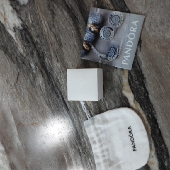 Pandora charms. - Picture 2 of 3